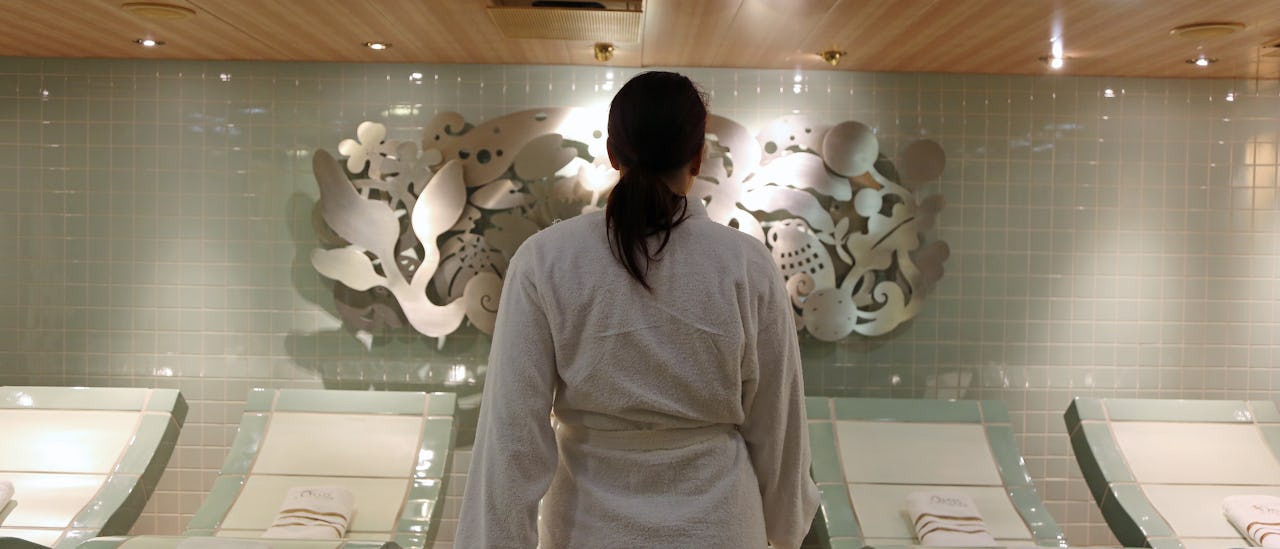 Thermal beds in the Oasis Spa