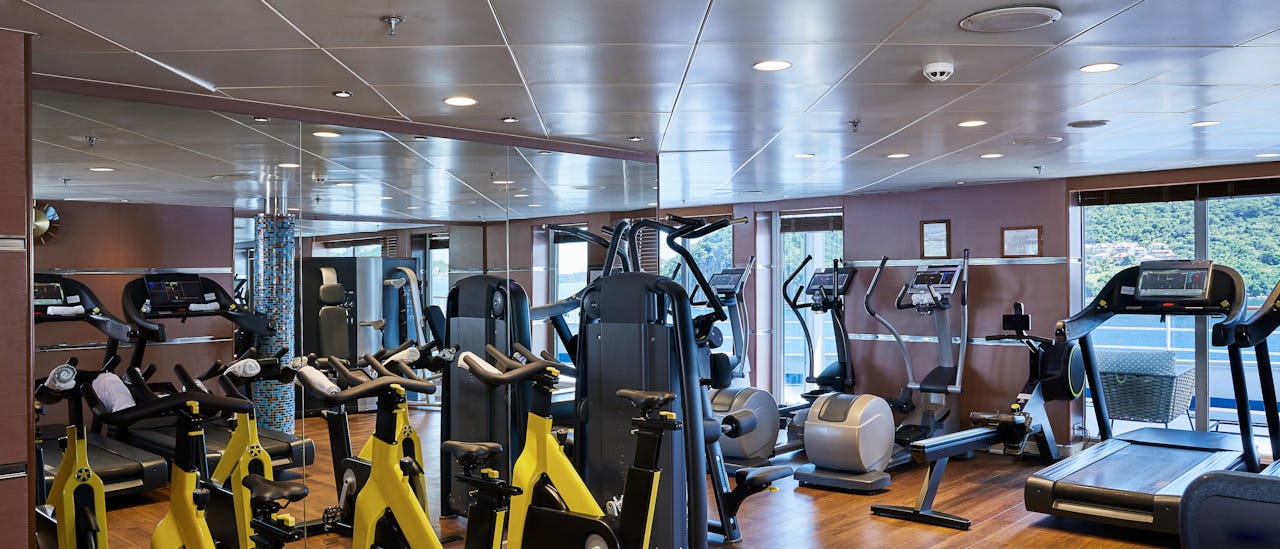 Exercise with sea views at the gym