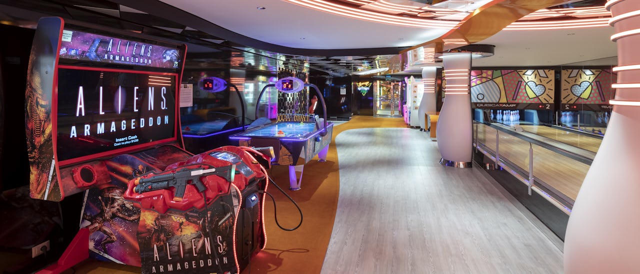 Arcade Games & Bowling